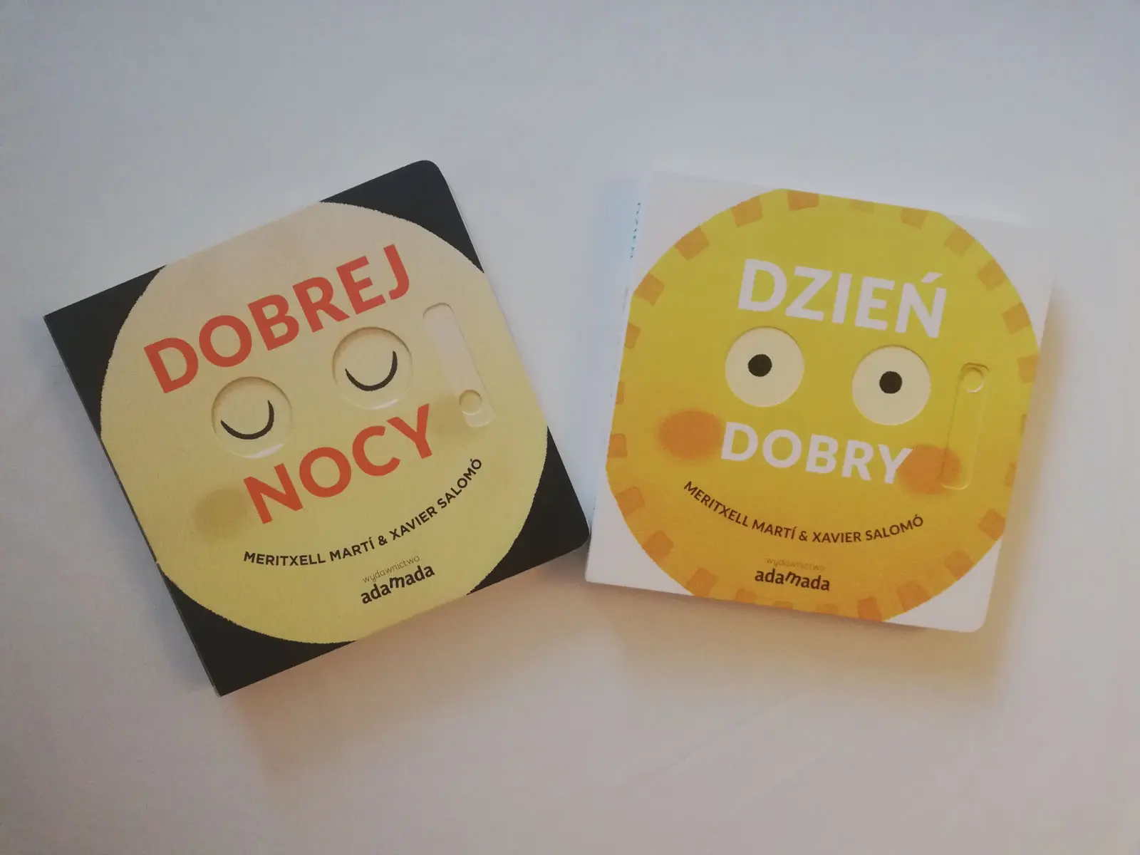książeczki do przesuwania paluszkiem